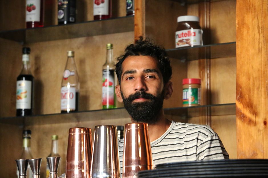 Peter Horváth, barista a obsluha